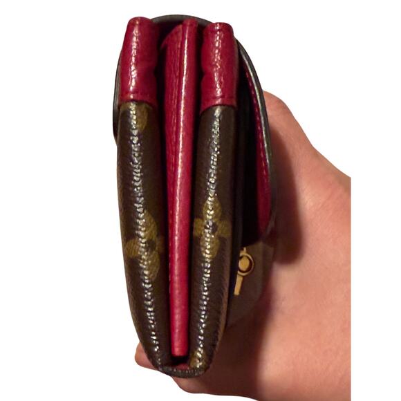 GUC Louis Vuitton Elysee Wallet w/ coa - Picture 8 of 9